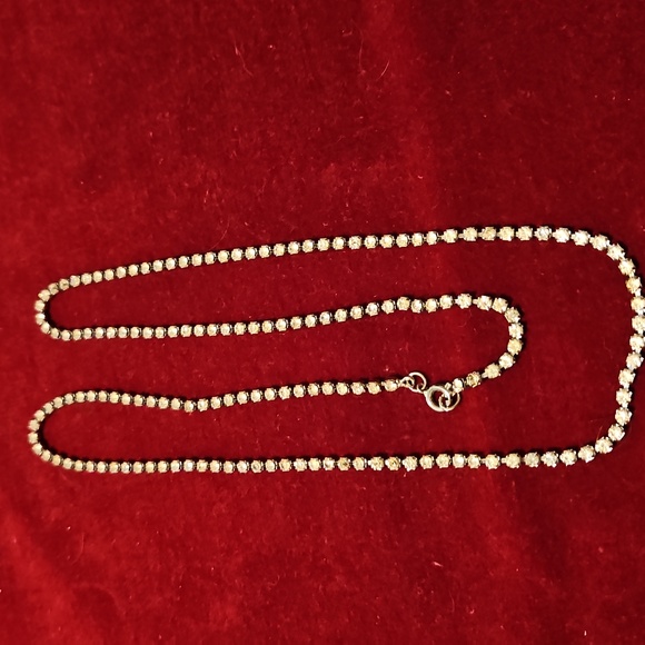 Jewelry - Vintage 28" Rhinestone Necklace